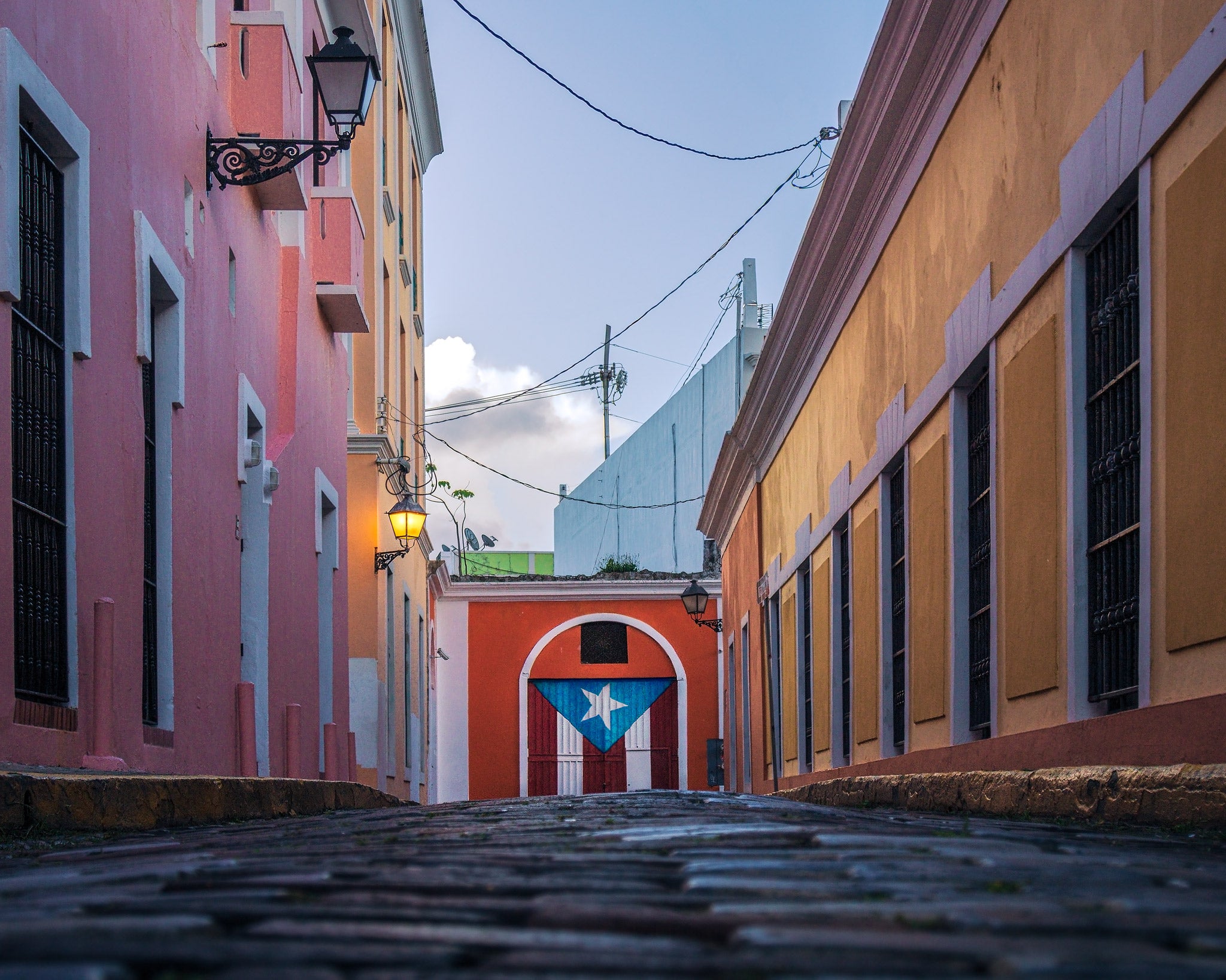 Hacia la Virtud - Old San Juan, PR